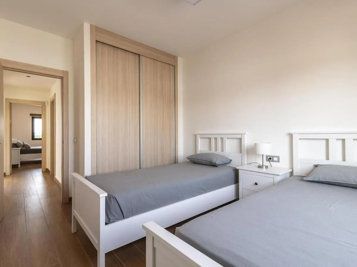 Lightbooking Pueblo Majorero Piscina Climatizada Jove 10 Caleta De Fuste Vila